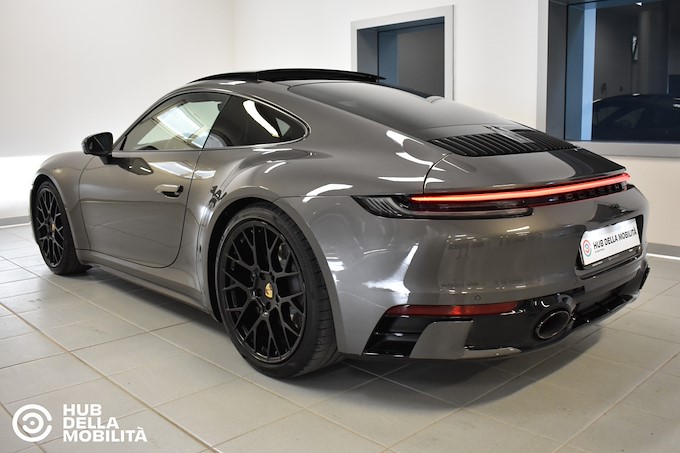 PORSCHE 911 Carrera S